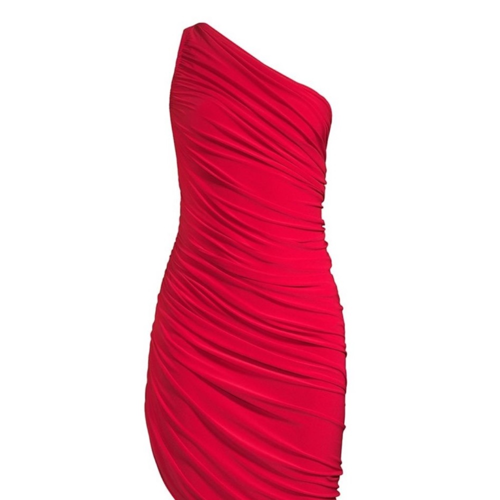 Elegant Red One-Shoulder Dress